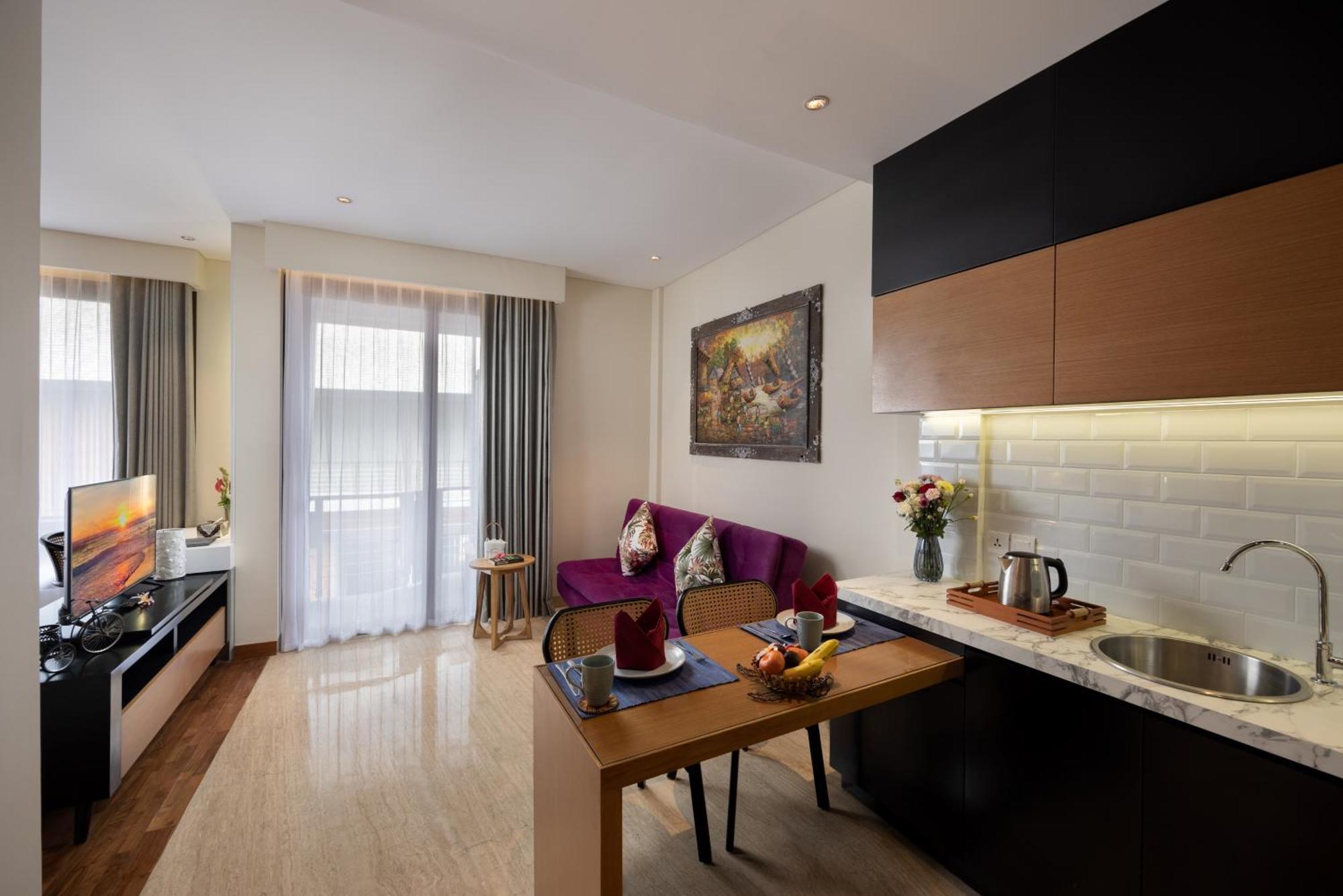 Mokko Suites Batubelig Canggu Екстериор снимка
