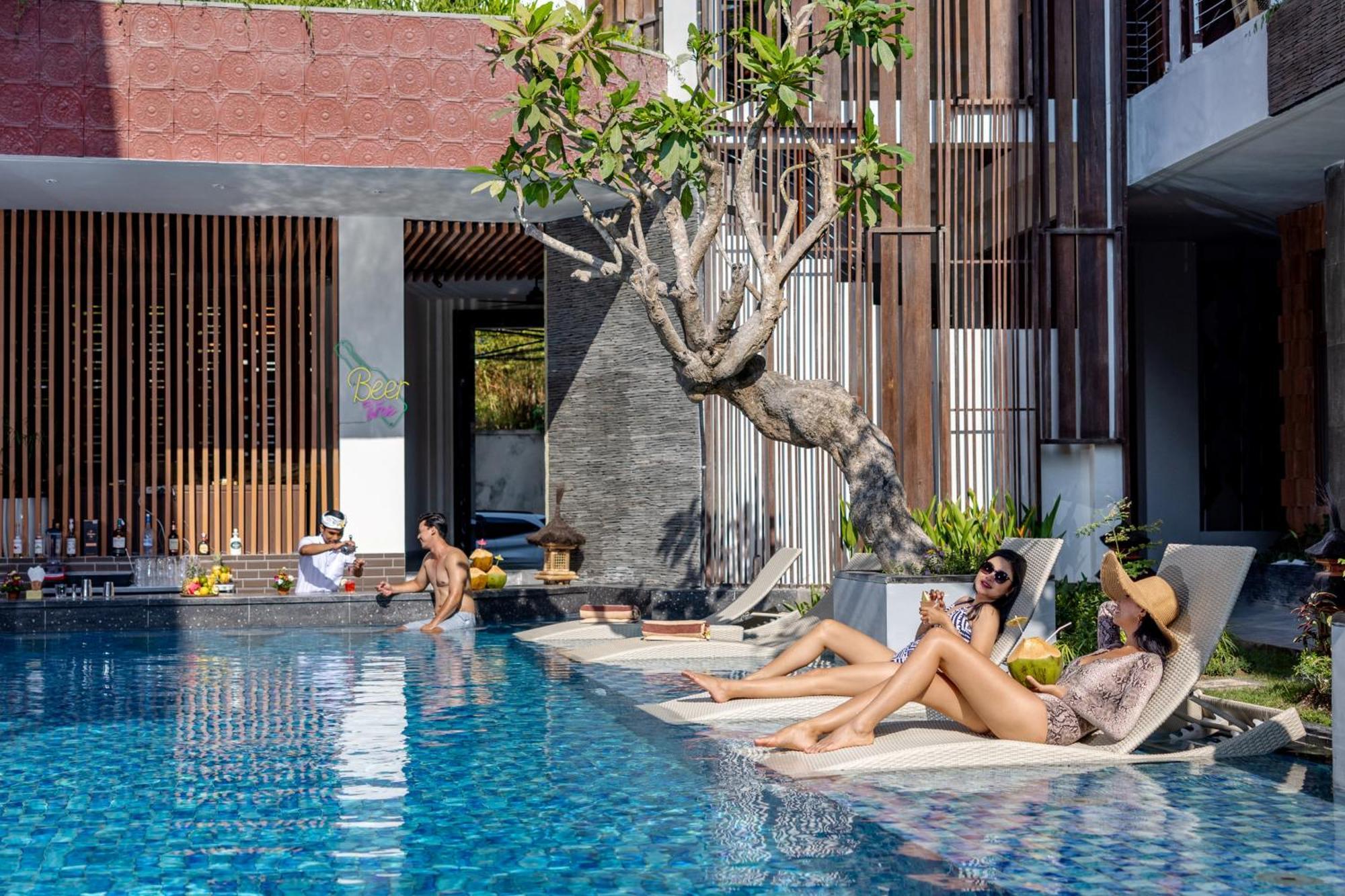 Mokko Suites Batubelig Canggu Екстериор снимка